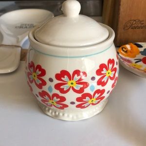 ✨✨Pioneer Woman✨✨